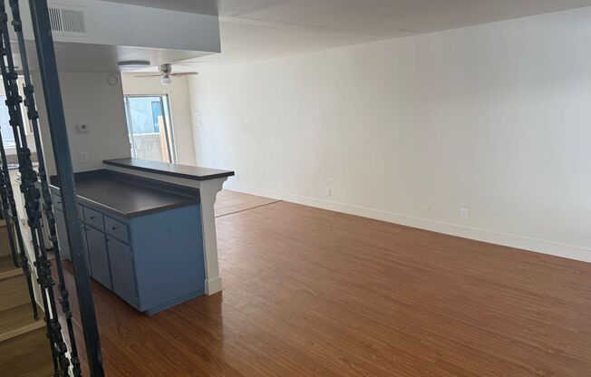 725-731 W. Duarte