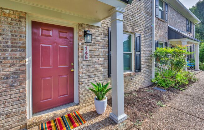 Renovated 3BR Home in Nashville near Nipper's Corner