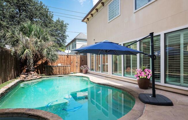 4532 LIVINGSTON AVE