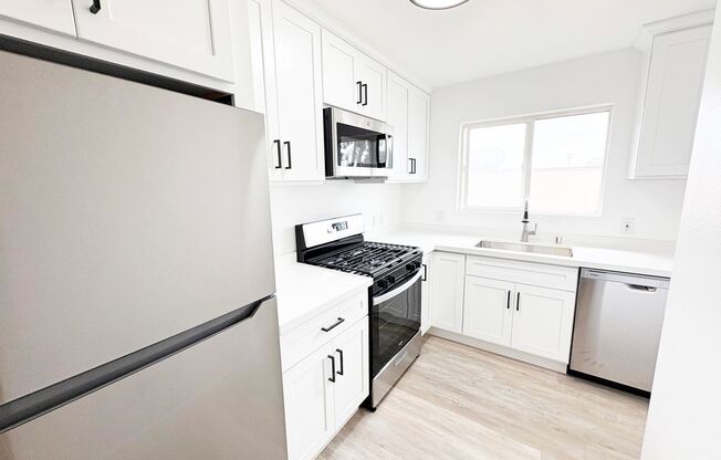 2637 Manhattan Pl Apartments LLC