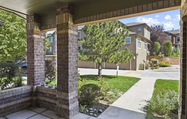 644 SILVER MESA DR