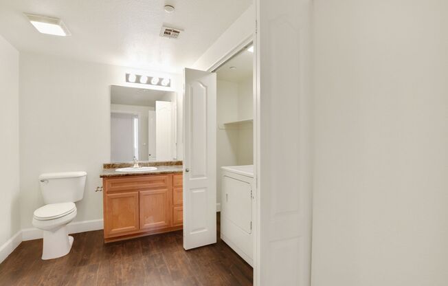 1 bed, 1 bath, 784 sqft, $2,000, Unit 1513