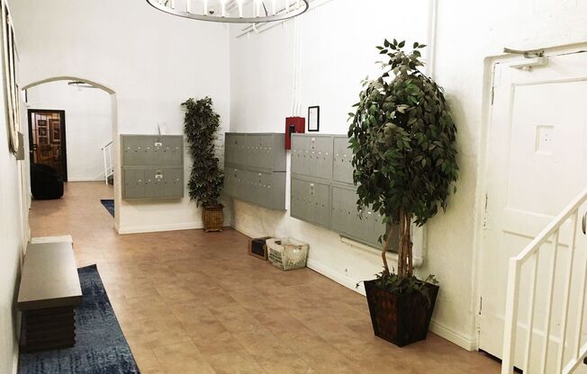 1 bed, 1 bath, $1,799, Unit 402