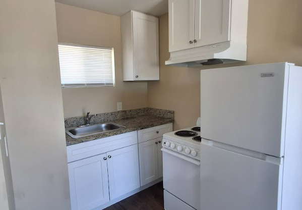 13453 3/4 FILMORE ST