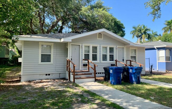 RENOVATED 2 BED 1  BATH DUPLEX MINUTES FROM DOWNTOWN ST PETERSBURG!