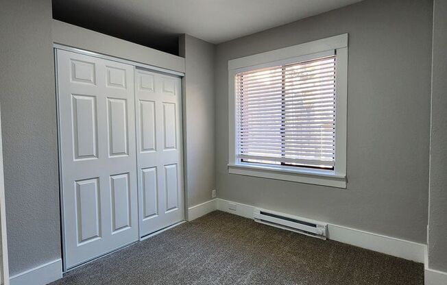 1 bed, 1 bath, 465 sqft, $1,300, Unit 411