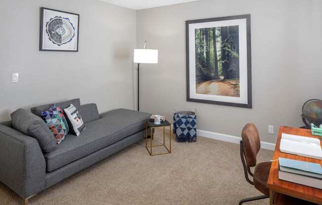 Living Room at Garden Park, Oregon, 97202