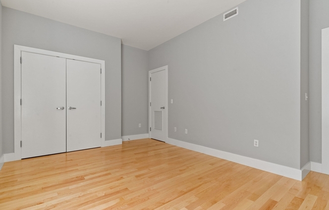 1 bed, 1 bath, 657 sqft, $3,500, Unit L515