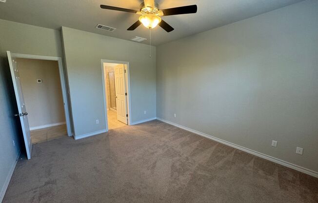 3 beds, 2 baths, $2,095