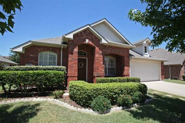 3506 NANDINA DR