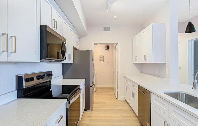 5560 METROWEST BLVD #3-102 ORANGE COUNTY