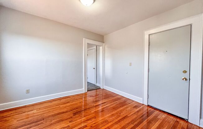2 beds, 1 bath, 539 sqft, $1,550, Unit 3W