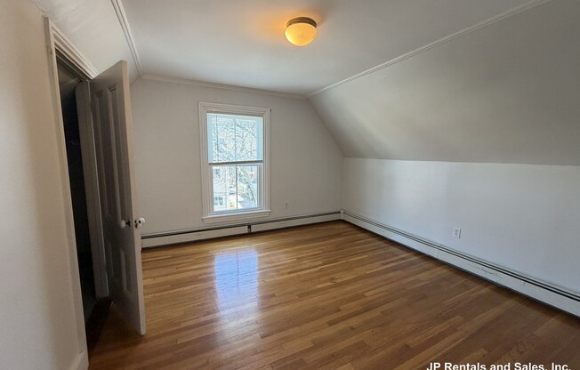 36 PIERCE ST