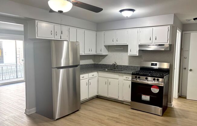 7712 S HARLEM AVE