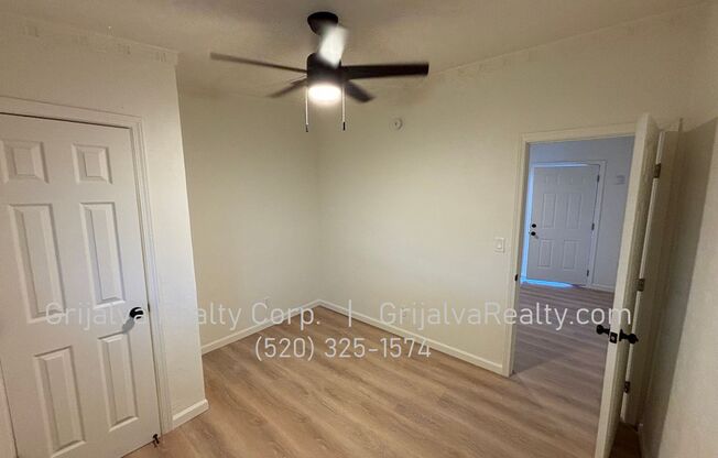 2 beds, 1 bath, 530 sqft, $1,050, Unit 03