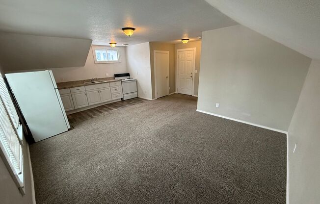 205 N Naches Ave
