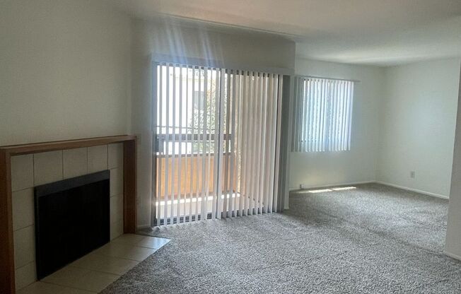 Updated 2 Bedroom/ 2 Bath Condo In The Heart of Glendale!