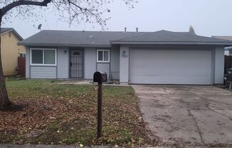 3 beds, 2 baths, $2,095