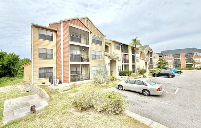 11901 4th St. N, Apt. 7206, Bld.# 7