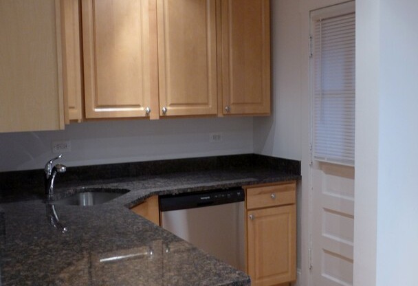 1 bed, 1 bath, 600 sqft, $1,750, Unit 34193E