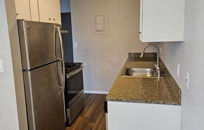 North End Tacoma 2b/1.5ba unit (#7)