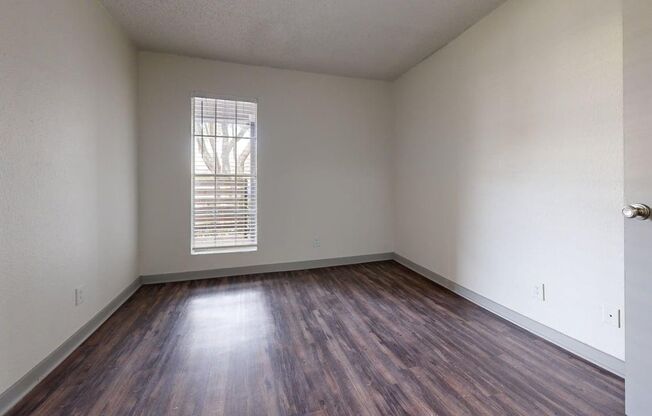 1 bed, 1 bath, 518 sqft, $839, Unit 621