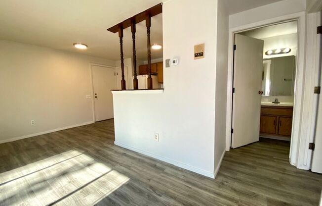 1 bed, 1 bath, 660 sqft, $795, Unit 7