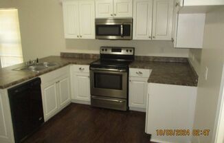 3 beds, 2 baths, $1,385