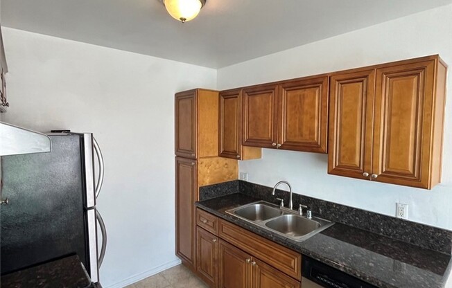 1 bed, 1 bath, 694 sqft, $3,900, Unit 15