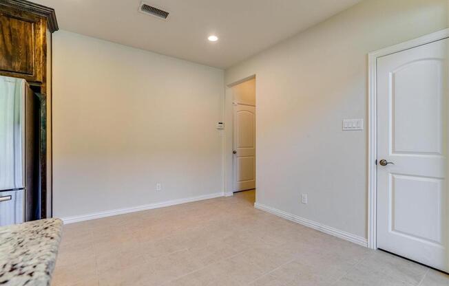 4509 BLACKJACK OAK DR