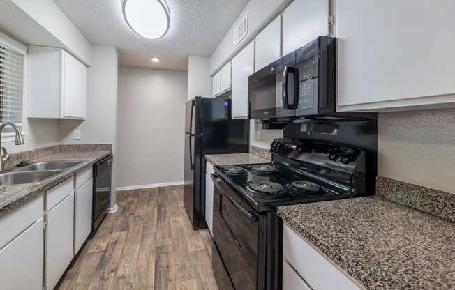 Crooked Stick: Kitchen, at Westdale Hills, Euless, TX