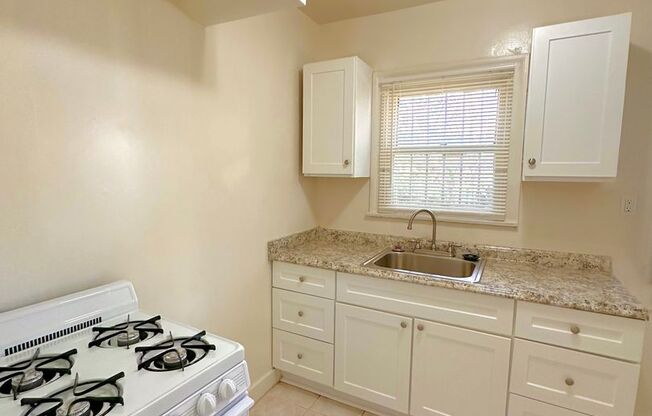 1 bed, 1 bath, 504 sqft, $1,795