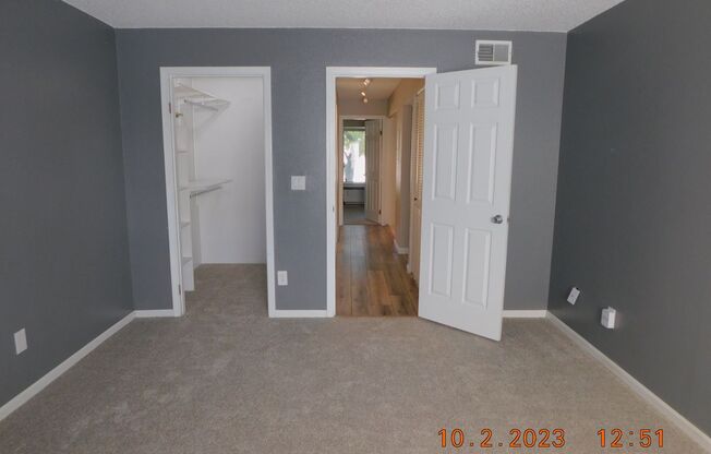 2 beds, 1 bath, $1,700, Unit #202