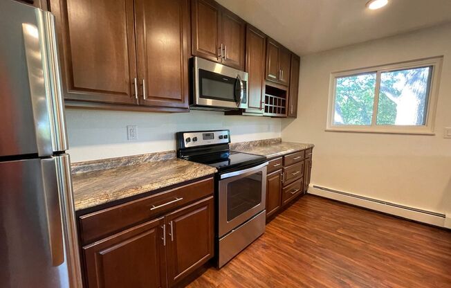 2 beds, 1.5 baths, 1,200 sqft, $1,865, Unit 63NC