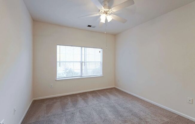 3 beds, 2 baths, 1,417 sqft, $1,600, Unit 3859-2D