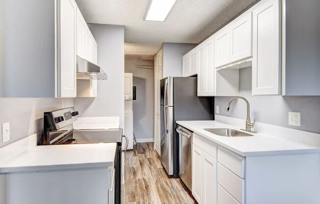 2 beds, 2 baths, 1,050 sqft, $1,999, Unit 109