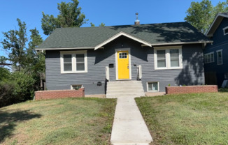 1310 15 AVE
