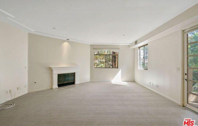 1875 S Beverly Glen Blvd