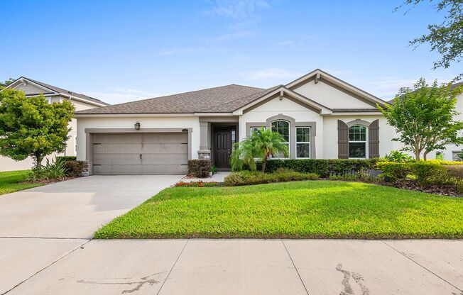 RIVERVIEW HOME IN GATED COMMUNITY!