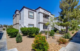 Beautiful Must See Condo!