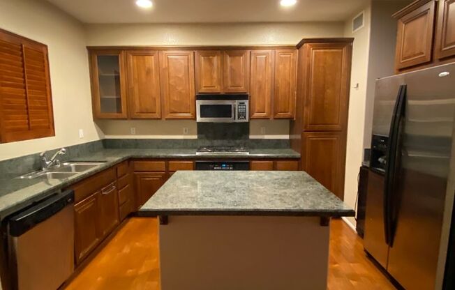 Luxury Tri-Level Townhome – Terraces at Escala - Pet Friendly!