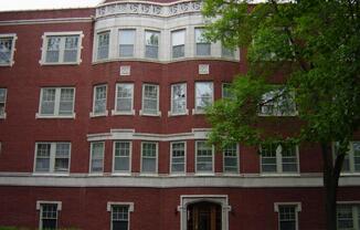 218 OAK PARK AVE