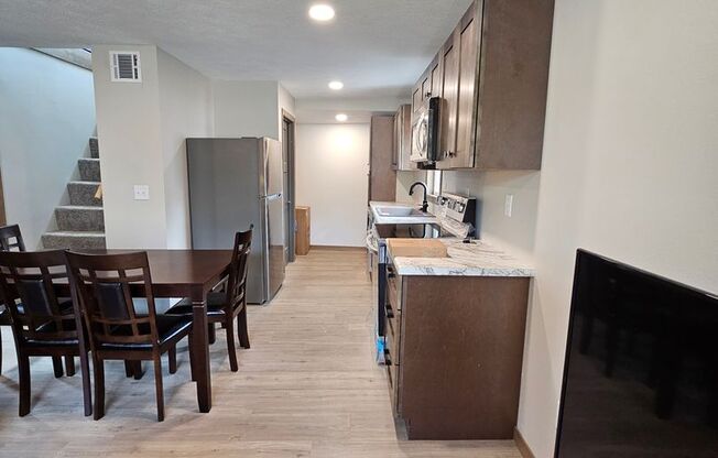 3 beds, 1 bath, $1,950