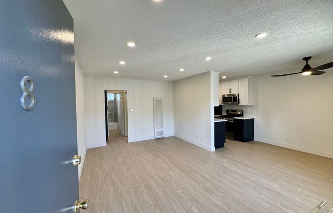 1 bed, 1 bath, 750 sqft, $2,699, Unit 8