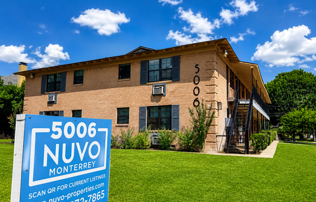 Stay Cool in a Newly Remodeled Apartment Starting at $1,100 + 6 Weeks FREE Rent!