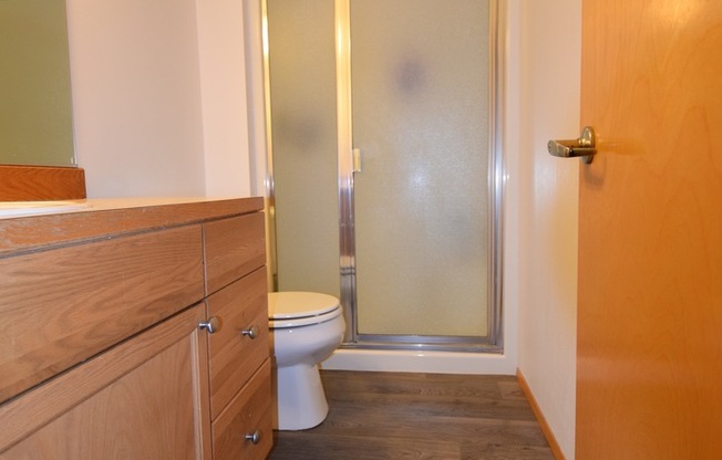 Studio, 1 bath, 90 sqft, $750, Unit 1A7