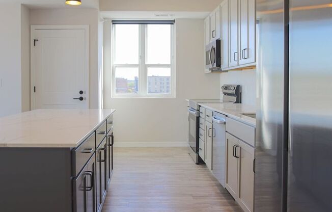 2 beds, 2 baths, 1,144 sqft, $2,650, Unit 527