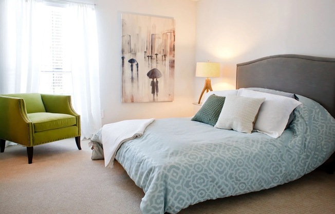 Spacious Bedroom at Trailpoint Apartments