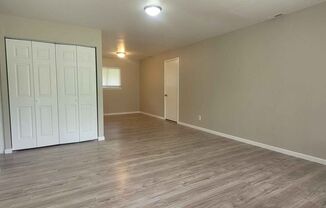 3 beds, 1 bath, $1,325