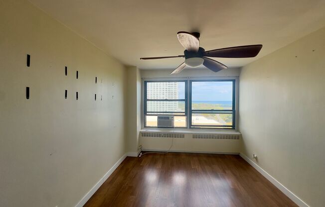 1 bed, 1 bath, 700 sqft, $2,025, Unit 418-1610